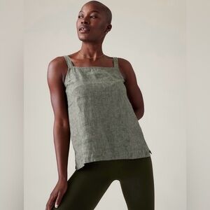 NWOT Athleta Voyager Linen Tank with Adjustable Straps in Aspen Olive Size SP